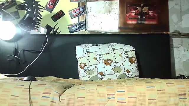 lovehairymature90 online show from November 9, 2025, 10:58 pm