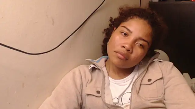 madelene online show from February 17, 2026, 4:54 am