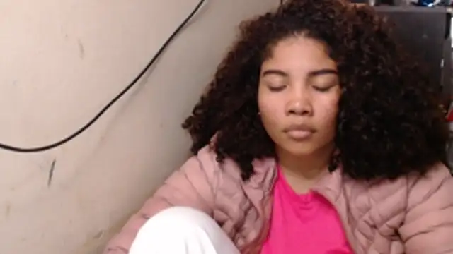 madelene online show from March 28, 2026, 12:44 am