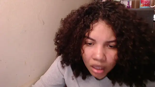 madelene online show from October 29, 2025, 3:05 am