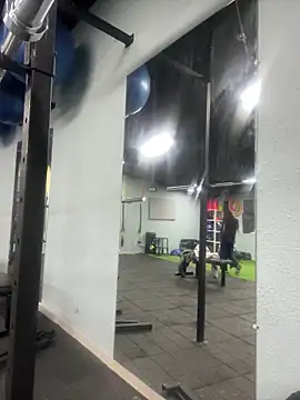 Snapshot of MiaRousexxx_ chatting on December 20, 2025, 12:35 am MiaRousexxx online show from December 20, 2025, 12:35 am