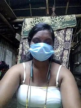 Snapshot of Tamildivya18 chatting on September 16, 2025, 5:52 am Tamildivya18 online show from September 16, 2025, 5:52 am