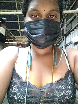 Snapshot of Tamildivya18 chatting on September 20, 2025, 5:01 am Tamildivya18 online show from September 20, 2025, 5:01 am