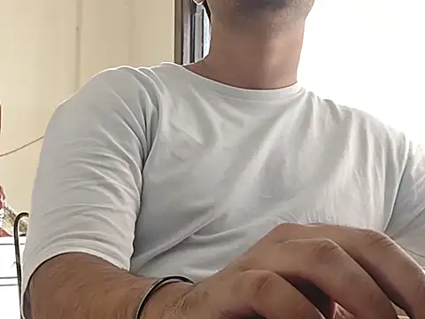 Snapshot of indori_baba chatting on October 14, 2025, 8:15 am indori baba online show from October 14, 2025, 8:15 am