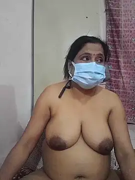 Snapshot of mature_mimi chatting on March 5, 2026, 6:37 pm mature mimi online show from March 5, 2026, 6:37 pm