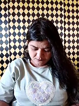 Snapshot of Meenu_tiwari chatting on October 1, 2025, 10:09 am Meenu tiwari online show from October 1, 2025, 10:09 am