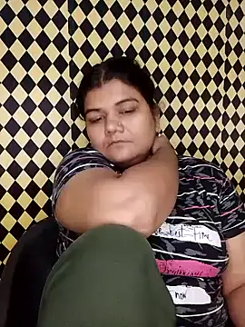 Snapshot of Meenu_tiwari chatting on September 21, 2025, 8:58 pm Meenu tiwari online show from September 21, 2025, 8:58 pm