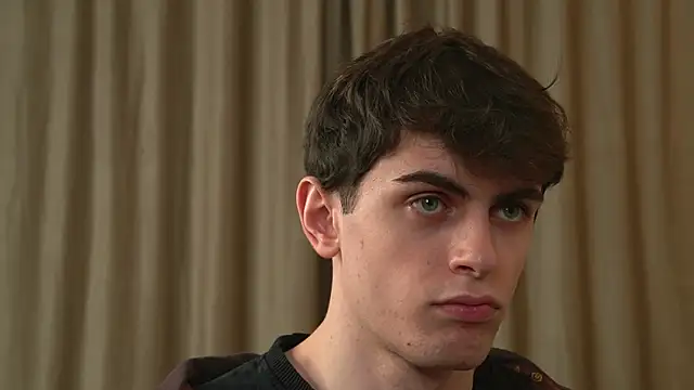 Snapshot of fordenisk chatting on December 16, 2025, 2:54 pm fordenisk online show from December 16, 2025, 2:54 pm