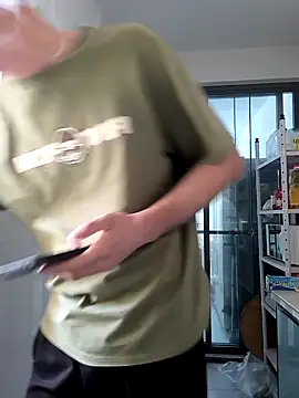 Snapshot of huanhuanaaaaa chatting on April 15, 2026, 2:28 am huanhuanaaaaa online show from April 15, 2026, 2:28 am