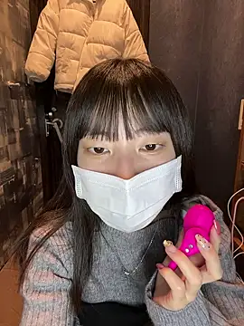 Snapshot of aonyan_7 chatting on December 19, 2025, 12:14 am aonyan 7 online show from December 19, 2025, 12:14 am