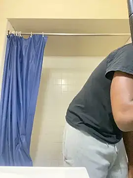 ThickDic28 online show from October 1, 2025, 11:30 pm