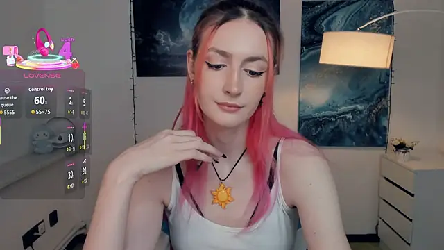 Snapshot of EasterBlink chatting on October 15, 2025, 9:06 am EasterBlink online show from October 15, 2025, 9:06 am