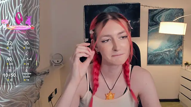 Snapshot of EasterBlink chatting on September 24, 2025, 11:39 am EasterBlink online show from September 24, 2025, 11:39 am