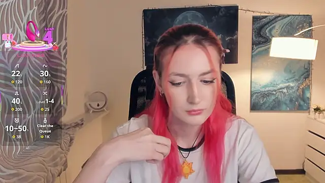 Snapshot of EasterBlink chatting on September 26, 2025, 10:55 am EasterBlink online show from September 26, 2025, 10:55 am