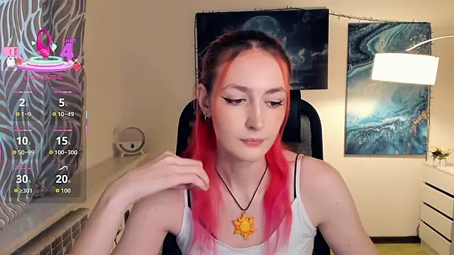 Snapshot of EasterBlink chatting on October 2, 2025, 10:18 am EasterBlink online show from October 2, 2025, 10:18 am