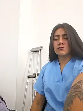 CAROLINE  07 online show from January 12, 2026, 1:51 pm