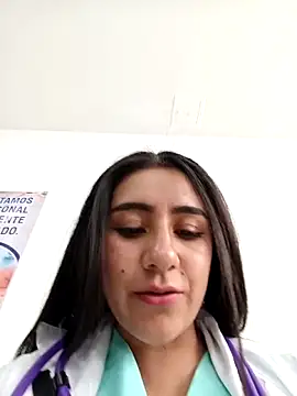 CAROLINE  07 online show from May 8, 2026, 5:50 pm
