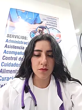 CAROLINE  07 online show from May 11, 2026, 4:04 pm