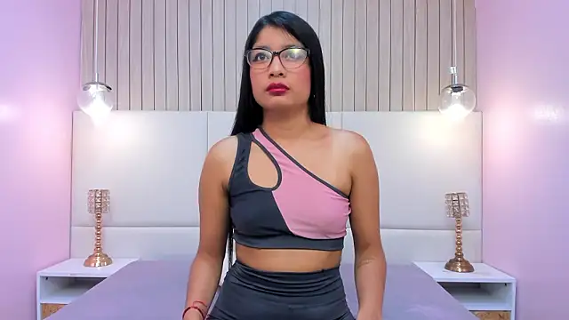 MelanyWayne  online show from March 25, 2026, 6:51 pm