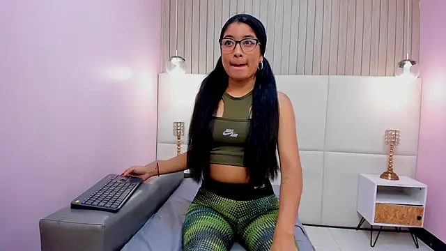 Snapshot of MelanyWayne_ chatting on January 16, 2026, 6:45 pm MelanyWayne online show from January 16, 2026, 6:45 pm