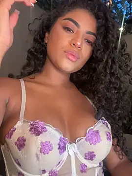 Carly Monroe  online show from October 21, 2025, 10:53 pm