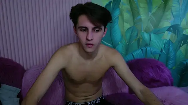 Snapshot of Jefrey_Carter chatting on October 13, 2025, 8:43 pm Jefrey Carter online show from October 13, 2025, 8:43 pm