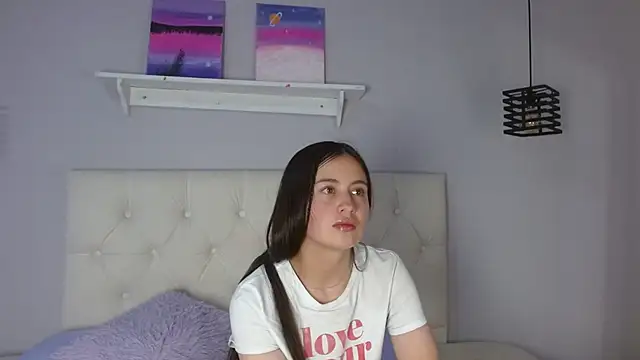 Zaaida  online show from October 3, 2025, 2:07 pm