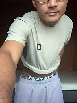 jhondonib online show from September 23, 2025, 8:43 am