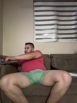 Snapshot of raulgzz4 chatting on June 2, 2026, 4:34 am raulgzz4 online show from June 2, 2026, 4:34 am