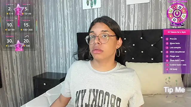 Hailey johnsonn online show from September 13, 2025, 10:48 am