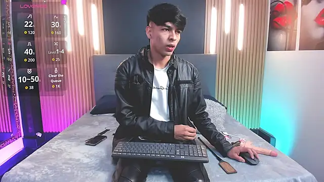 Snapshot of OnlyJos chatting on December 14, 2025, 1:28 pm OnlyJos online show from December 14, 2025, 1:28 pm