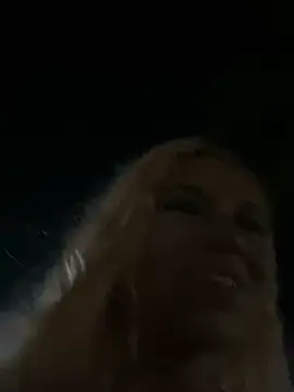 Snapshot of Bruna551 chatting on October 3, 2025, 11:17 pm Bruna551 online show from October 3, 2025, 11:17 pm