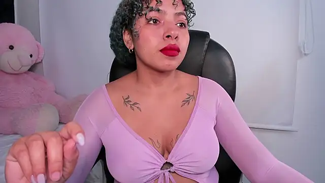 momo ayasse online show from March 15, 2026, 3:35 am