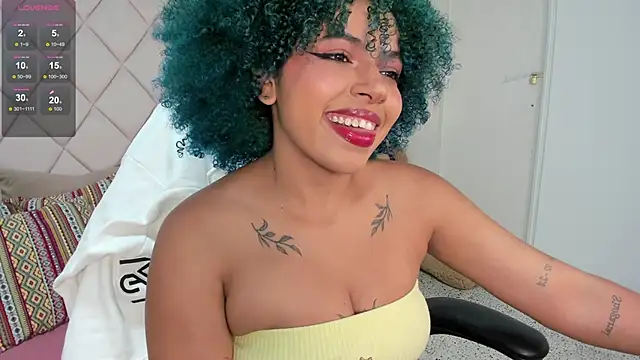 momo ayasse online show from September 11, 2025, 9:04 pm