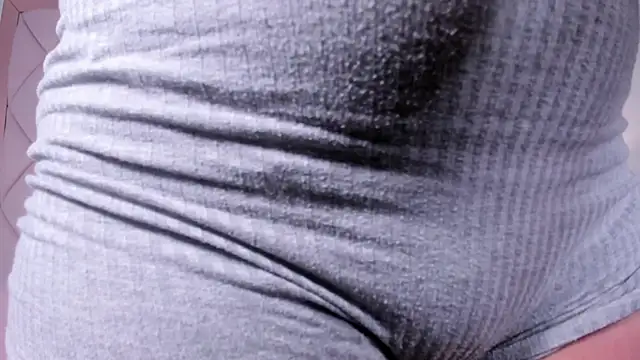 momo ayasse online show from September 15, 2025, 9:59 pm