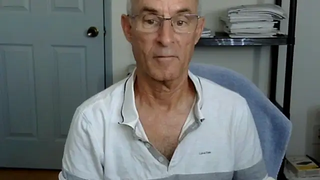 funone1999 online show from November 3, 2025, 8:34 pm