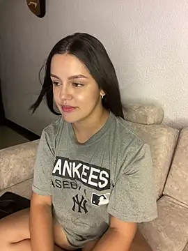 lunita sweet5 online show from September 13, 2025, 12:10 am