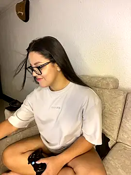 lunita sweet5 online show from September 9, 2025, 1:16 am