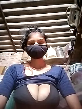 Joshi Love143 online show from December 2, 2025, 11:28 pm