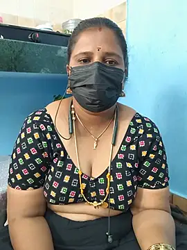 Snapshot of Tamil_Sweety chatting on June 26, 2026, 3:56 am Tamil Sweety online show from June 26, 2026, 3:56 am