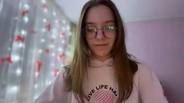 Snapshot of Vietero chatting on February 17, 2026, 10:07 pm Vietero online show from February 17, 2026, 10:07 pm