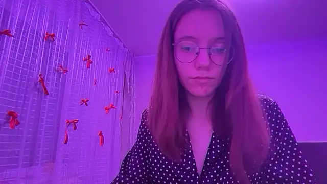 Snapshot of Vietero chatting on February 4, 2026, 9:21 pm Vietero online show from February 4, 2026, 9:21 pm