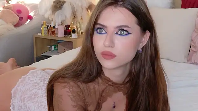 Snapshot of Sienna_Voss chatting on February 1, 2026, 8:40 pm Sienna Voss online show from February 1, 2026, 8:40 pm