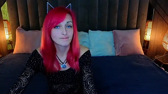 BrandyBloom online show from November 8, 2025, 1:58 pm