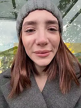 Snapshot of BallerinaCappuccino_ chatting on October 5, 2025, 6:15 am BallerinaCappuccino online show from October 5, 2025, 6:15 am