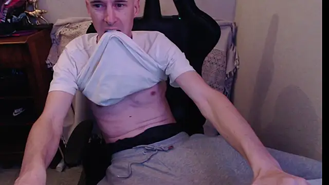 Snapshot of sakiramissy chatting on December 14, 2025, 7:41 pm sakiramissy online show from December 14, 2025, 7:41 pm