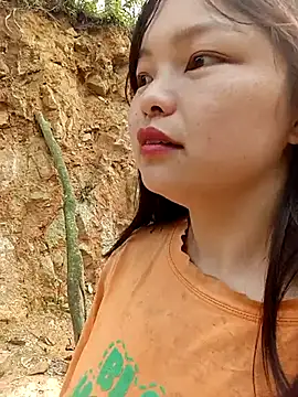 XoiXoi232 online show from March 27, 2026, 8:26 am