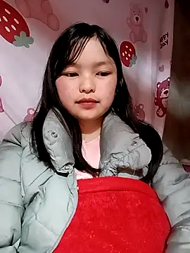 XoiXoi232 online show from March 18, 2026, 1:13 pm