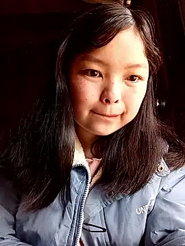 XoiXoi232 online show from January 17, 2026, 2:04 am