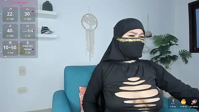 Snapshot of May_hadi chatting on November 4, 2025, 2:15 am May hadi online show from November 4, 2025, 2:15 am